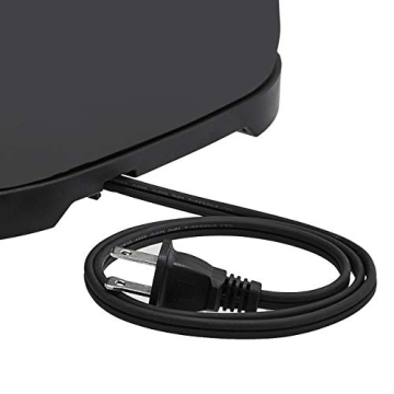 Affordable Amazon Basics 4-Slice Toaster with 6 Settings