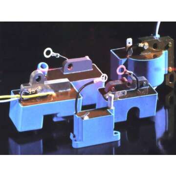 MAX MCR Electronic Grade Epoxy Resin System - 3/4 Gallon Kit for Electrical Insulation, Electronic P...