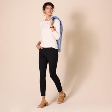 Amazon Essentials Women's Regular-Fit Long-Sleeve T-Shirt