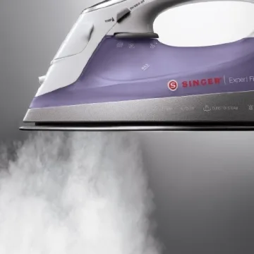 SINGER Expert Finish 1700W Steam Iron with Smart Features