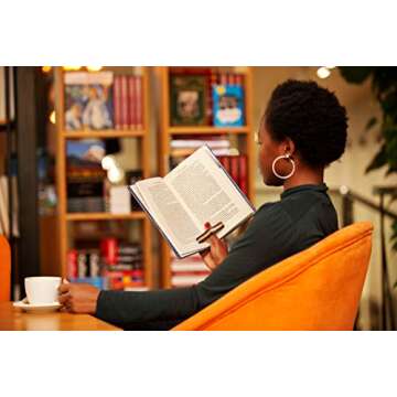 TILISMA Wooden Book Page Holder - Handmade Walnut Thumb Book Accessories - Reading Gadget to Read in Bed - Gifts for Book Lovers, Avid Readers, Bookworms, Librarians - Bookmark (Large)