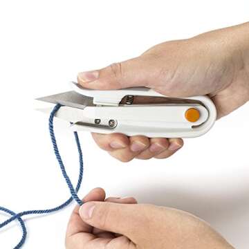 Fiskars Crafts Premier Ultra-Sharp Thread Snip