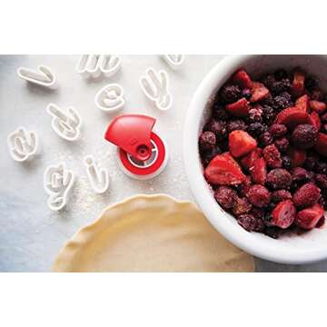 Talisman Designs Pastry Wheel Pie Crust Decorator | Pie Crust Wheel | Pie Crust Decorating Tools | Easy to Use Pastry Wheel | Pie Decorating Tools & Gadgets | Pie Crust Embosser