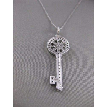 Stunning 14K White Gold Heart Key Pendant with Diamonds