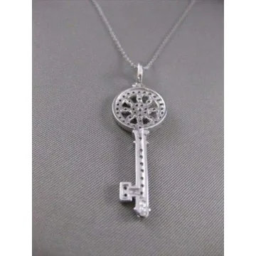 Stunning 14K White Gold Heart Key Pendant with Diamonds