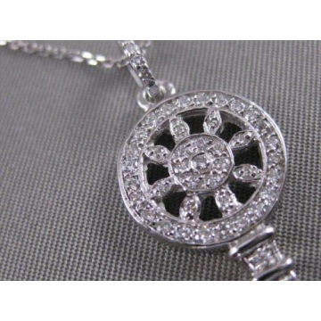 Stunning 14K White Gold Heart Key Pendant with Diamonds