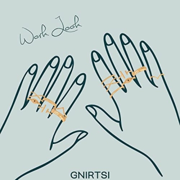 Stylish GNIRTSI Gold Hammered Ring for Women