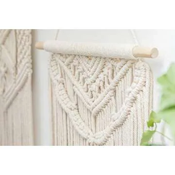 Mkono 2 Pcs Macrame Wall Hanging Boho Wall Art Decor Woven Chic Bohemian Room Decor for Bedroom Nursery Living Room Dorm Apartment, Medium Size 22" L x 13" W and 24" L x 13" W