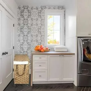 MOORLITER Wicker Laundry Basket 34.3 Gallon with Wheels