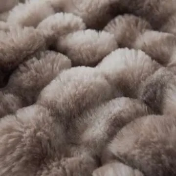 COOVA Faux Rabbit Fur Throw Blanket for Ultimate Comfort