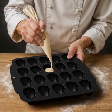 Creative JETKONG 20-Cavity Skull Silicone Mold for Spooky Treats