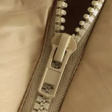 KEOMUD Women's Winter Crop Vest Lightweight Sleeveless Warm Outerwear Puffer Vest Padded Gilet Khaki Large