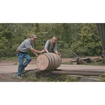 Neat: The Story of Bourbon [DVD]