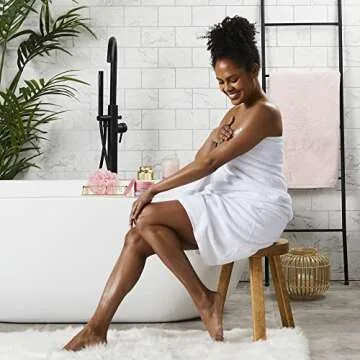 Soap & Glory Magnifi-Coco Body Butter - Coconut Body Moisturizer with Vitamin A, Shea Butter & Rose Canina Fruit Oils - Rich Moisturizing Cream for Dehydrated Skin (300ml)