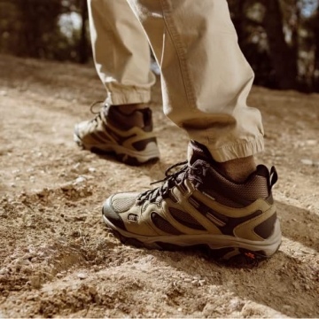 HI-TEC Ravus Waterproof Hiking Boots for Men - Lightweight & Breathable