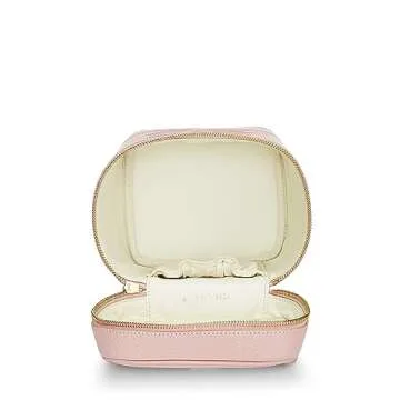 Chanel Pre-Loved Pink Caviar Vanity - Iconic Style Awaits