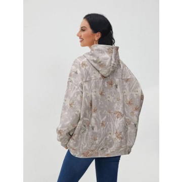 Stylish Maple Leaf Camo Fleece Hoodie for Women