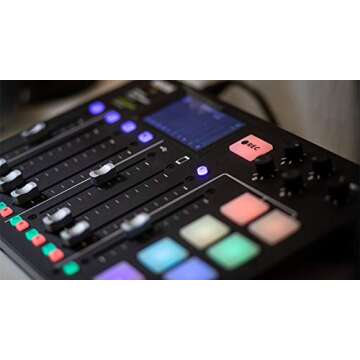 RØDECaster Pro Integrated Podcast Production Console with 32GB Ultra UHS-I microSDHC Memory Card Bundle