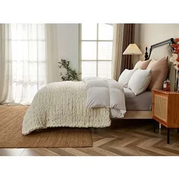 Longhui bedding Handmade Chunky Knit Blankets, Luxurious Chenille Cable Knit Throw Blanket Yarn for Couch Sofa and Bed, Ultra Soft Decorative Cream Christmas Blanket, Machine Washable 51 x 63