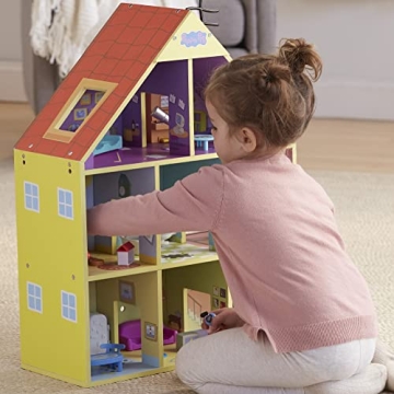 Peppa Pig Wooden Playhouse with 8 Rooms and 29 Accessories