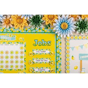 Light Turquoise Scalloped Border Trim for Colorful Decor