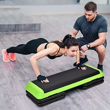 Goplus 43'' Adjustable Fitness Aerobic Step Stepper Platform 4" - 6" - 8" Non-Stick Surface W/Risers (Green)