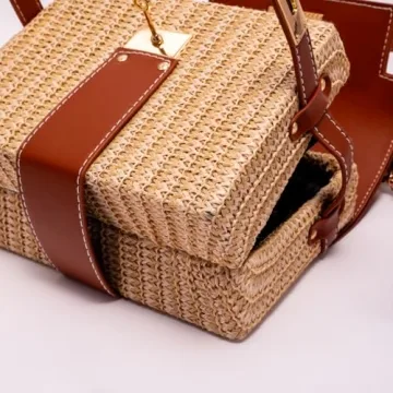 Stylish FAIRYSAN Women's Straw Crossbody Bag for Summer