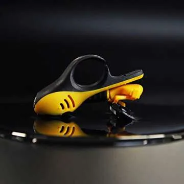 HeadBlade Moto Headshaver with Moto HeadCase - Revolutionary Dual Active Suspension - Travel Ready Case