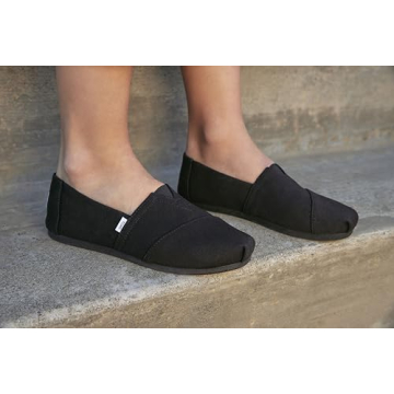 Stylish TOMS Women's Eco-Friendly Slip On Sneakers