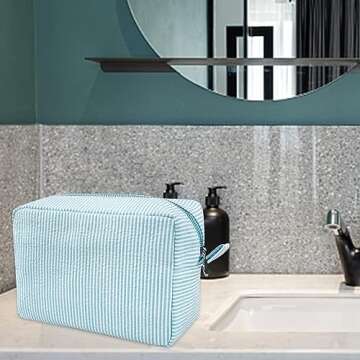 GFU Makeup Bag for Women, Cute Cosmetic Bag, Lightweight Toiletry Make up Bag, Large Seersucker Aesthetic Organizer Storage Pouch for Girls, Women and Moms Gifts, Lightblue