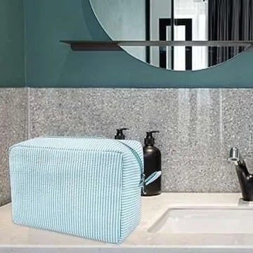 GFU Makeup Bag for Women, Cute Cosmetic Bag, Lightweight Toiletry Make up Bag, Large Seersucker Aesthetic Organizer Storage Pouch for Girls, Women and Moms Gifts, Lightblue