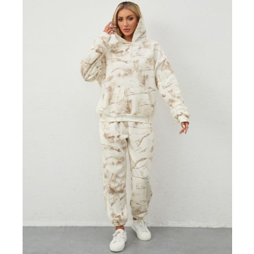 Eutten Women's Camo Sweatsuit Maple Leaf Print Lounge Set