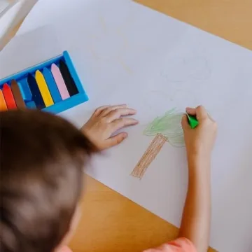 Melissa & Doug Jumbo Triangular Crayons for Toddlers