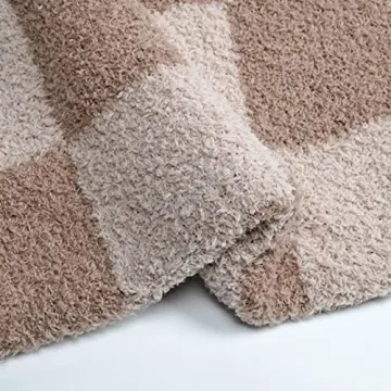 Fuzzy Checkered Blanket for Comfort and Style
