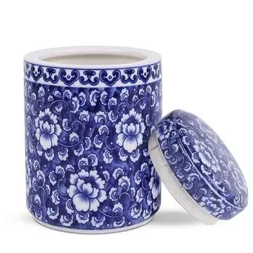 Elegant Chinese Blue and White Porcelain Ginger Jar