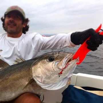 Yak-Gear Fish Grip - Essential for Fishing Enthusiasts