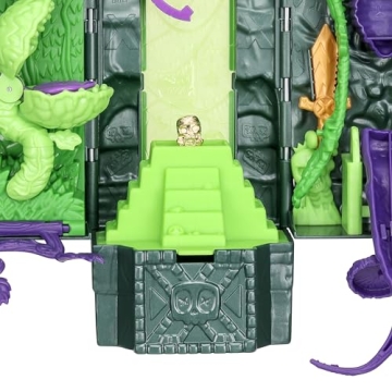 Treasure X Skull Island Playset with Micro Figures and Rewards