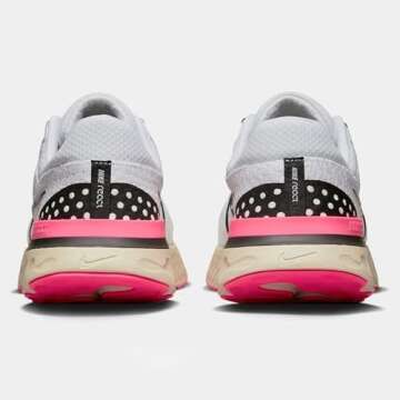 NIKE Men's Running Shoes for Comfort and Style