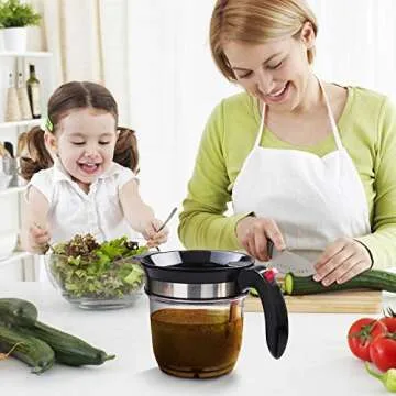 Fat Separator With Bottom Release, 4 Cup Gravy Separator for Cooking with Oil Strainer, Kitchen Gadgets Grease Separator Packaged with a 3-in-1 Multifunctional Peeler (Red)