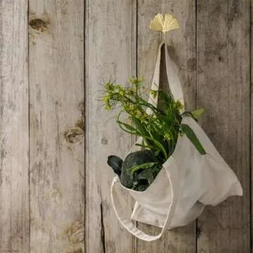 MOROBOR Decorative Leaves Iron Hooks, 4pcs Ginkgo Leaf Shape Wall Mounted Hooks Modern Key Holder Wall Mounted Gold Single Prong Hat Hanger for Hallways Living Room Home Office Decoration