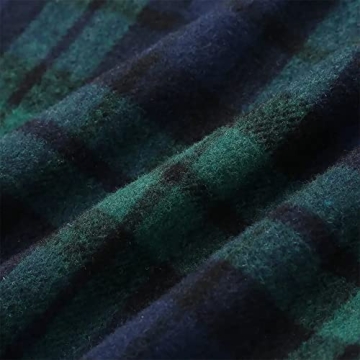 Stylish Women's Green Plaid Mini Skirt for Fall 2023