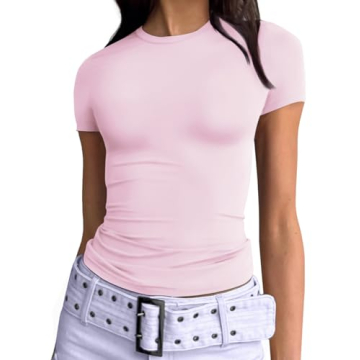 Stylish Trendy Queen Scoop Neck Crop Tops for Summer 2025