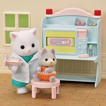 Calico Critters Village Doctor Set with Accessories