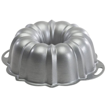 Nordic Ware Bundt Pan 12-Cup Non-Stick Bakeware