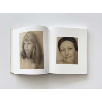 Dorothea Lange: Seeing People – Stunning Portrait Collection