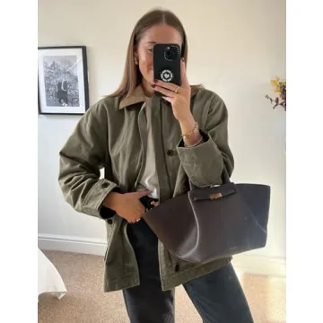 Wyeysyt Lightweight Women’s Barn Jacket - Stylish & Versatile