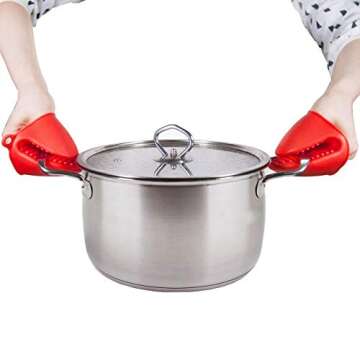 Acronde 2 Pairs Mini Oven Gloves Silicone Heat Resistant Cooking Pinch Mitts Potholder for Kitchen Cooking & Baking (Red and Blue)