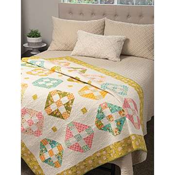 Home & Hearth: Quilts and More to Cozy Up Your Decor (A Quilting Life)