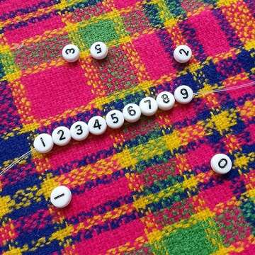 Amaney 500pcs White Acrylic Number Beads 7x4mm Mixed Number Beads Acrylic Plastic Round Shape Loose Beads