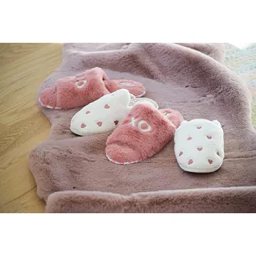 Dearfoams Women's Furry Valentine's Day Slipper, Pink Hearts, Medium